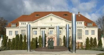 Debreceni Egyetem: 3,6 milliárdos hiány az orvoscentrumban