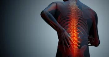 Gerincvelő implantátum gyógyítja a krónikus fájdalmat