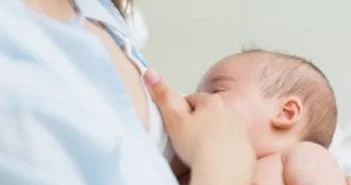 Laktációs szobát adtak át a pécsi Szülészeti Klinikán