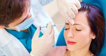 A homlokba injekciózott botox segíthet egyes pszichés betegségek kezelésében