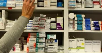 A magyarok többsége 5 és 20 ezer forintot költ havi szinten gyógyszerre