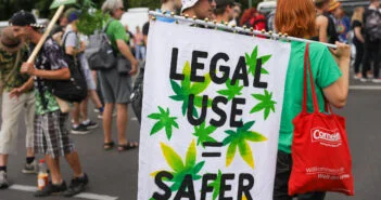 A kannabisz „ellenőrzött legalizálását” javasolja a német kormány