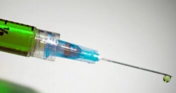 Már embereken tesztelik a Lyme-kór elleni vakcinát