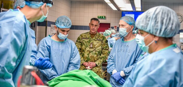 Magyar katonaorvost választottak a NATO vezető egészségügyi tisztségébe