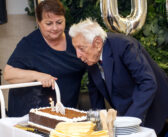 100. születésnapján köszöntötték Dr. Csete Bélát, a PTE KK Mohácsi Kórház megújítóját